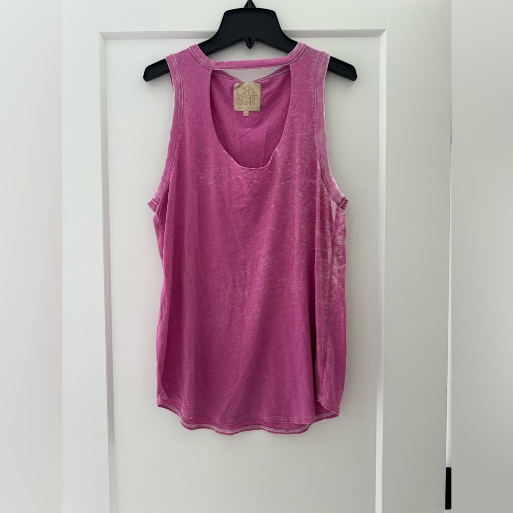 Chase size small tank top NWT
